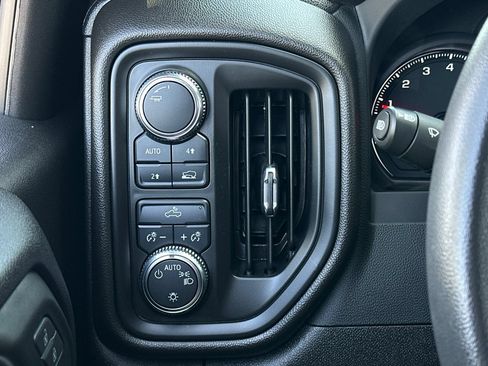 Used 2024 GMC Sierra 1500 Pro w/ Graphite Edition AWD/4WD image 34