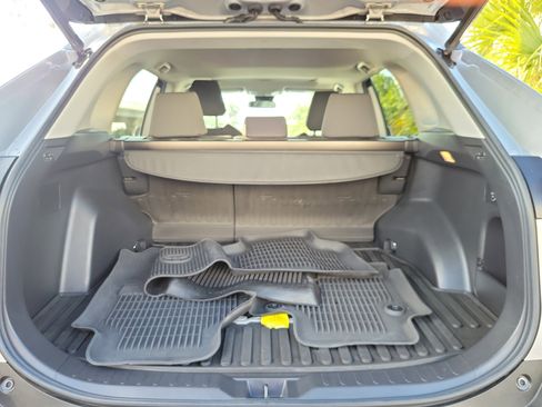 Used 2021 Toyota RAV4 XLE image 8