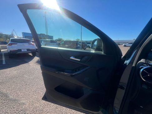 Used 2025 Chevrolet Equinox LT image 20