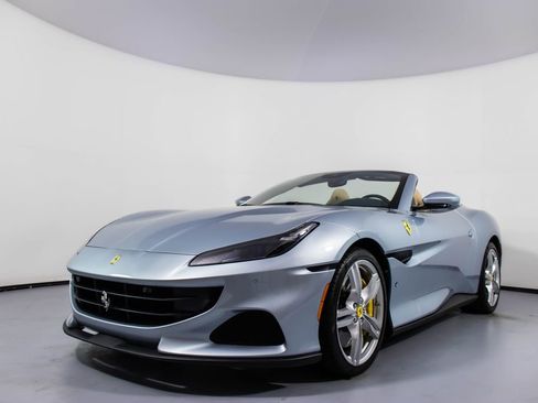 Certified 2022 Ferrari Portofino M RWD image 29