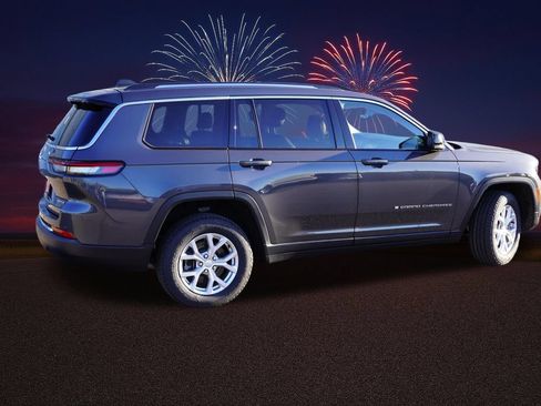 Used 2023 Jeep Grand Cherokee L Limited w/ Luxury Tech Group II AWD/4WD image 4