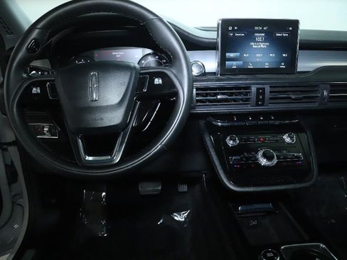 Used 2022 Lincoln Corsair FWD image 26