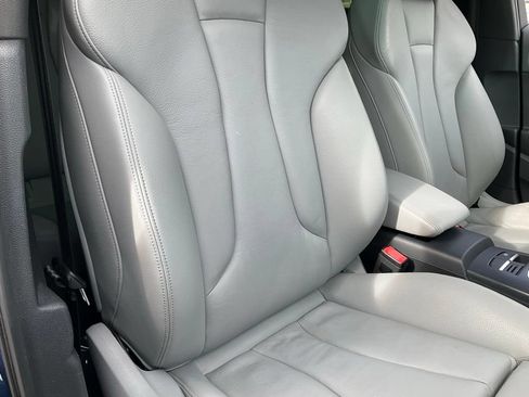 Used 2017 Audi A3 e-tron Prestige w/ Prestige Package FWD image 57
