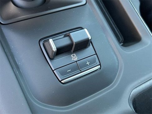 Used 2024 GMC Sierra 1500 AT4X w/ AT4X AEV Edition image 39