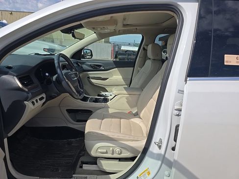 Used 2022 GMC Acadia Denali w/ GMC Pro Grade Package AWD/4WD image 7