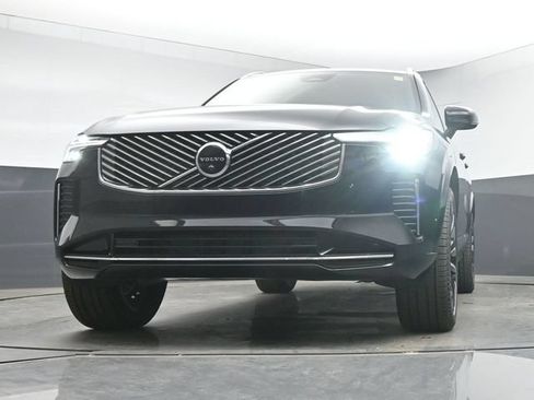 New 2026 Volvo XC90 B6 Plus AWD/4WD image 40
