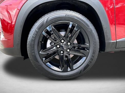 Used 2024 Chevrolet Trax ACTIV FWD image 10