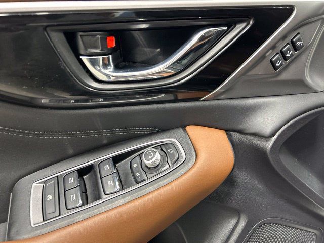 Used 2021 Subaru Outback Touring XT AWD/4WD image 22