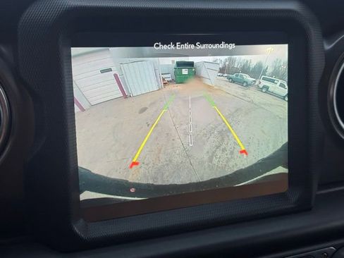 Used 2022 Jeep Wrangler Unlimited Rubicon 4xe w/ Cold Weather Group image 45