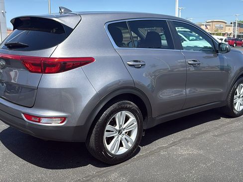 Used 2018 Kia Sportage LX FWD image 7