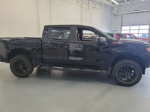 Used 2021 Chevrolet Silverado 1500 Custom Trail Boss AWD/4WD image 5