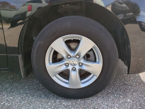 Used 2015 Nissan Quest SV w/ Leather Package image 10