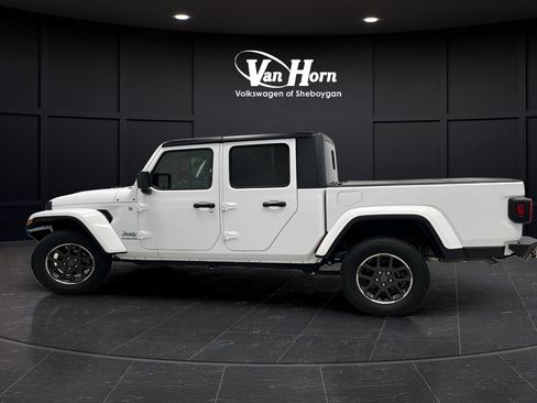 Used 2022 Jeep Gladiator Overland w/ Popular Equipment Package AWD/4WD image 4