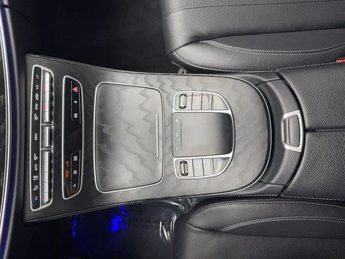 Used 2023 Mercedes-Benz E 350 Sedan image 39