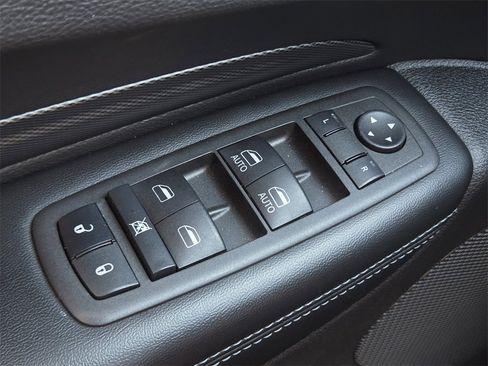 Used 2022 Dodge Durango GT image 26