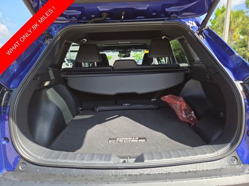 Used 2025 Toyota Corolla Cross AWD Hybrid w/ Convenience Package image 19