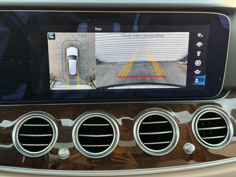 Used 2023 Mercedes-Benz E 450 4MATIC All-Terrain Wagon image 34