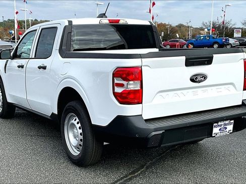 New 2025 Ford Maverick XL w/ Equipment Group 101A image 3