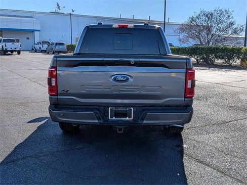 Used 2021 Ford F150 XLT w/ Equipment Group 302A High image 4