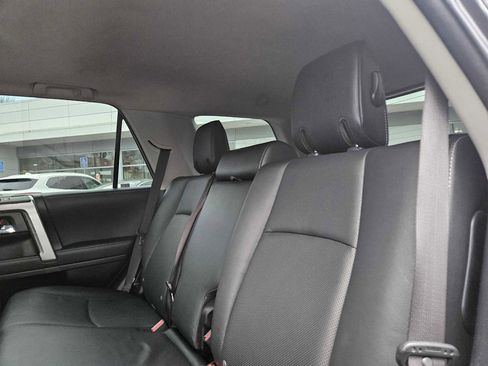 Used 2022 Toyota 4Runner Limited image 21
