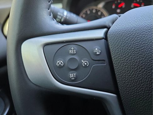 Used 2021 GMC Acadia SLT w/ LPO, Floor Liner Package image 21