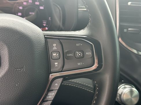 Used 2024 RAM 1500 Limited AWD/4WD image 20
