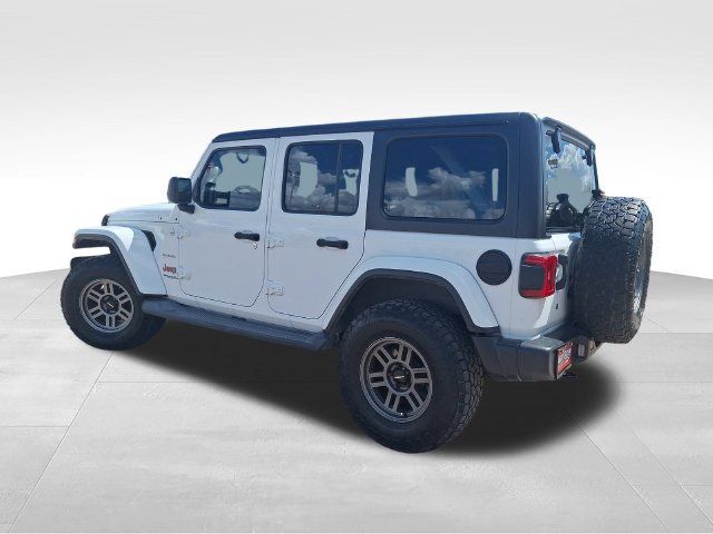 Used 2018 Jeep Wrangler Unlimited Sahara AWD/4WD image 5