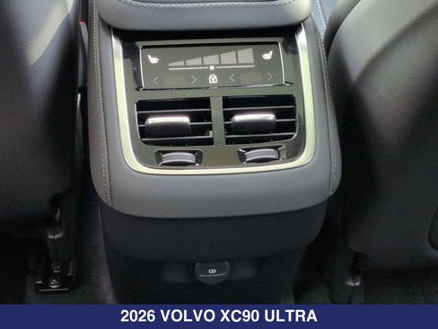 New 2026 Volvo XC90 B6 Ultra w/ Protection Package Premier AWD/4WD image 14