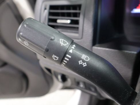 Used 2010 Ford Fusion Hybrid FWD image 34