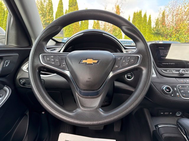 Used 2024 Chevrolet Malibu LT FWD image 19