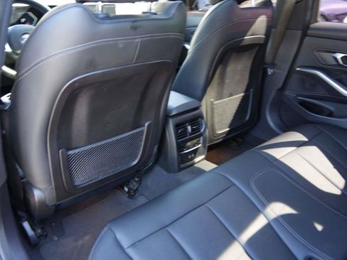 Certified 2023 BMW 330i Sedan w/ M Sport Package RWD image 9