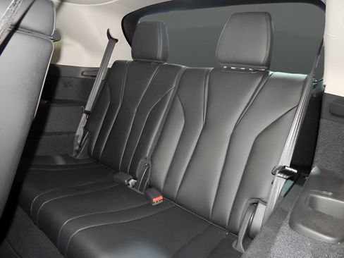 Used 2022 Acura MDX SH-AWD image 30