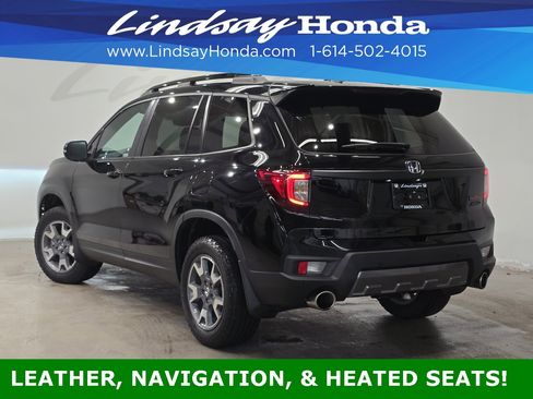 Used 2023 Honda Passport TrailSport image 4