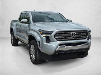 Used 2024 Toyota Tacoma Limited AWD/4WD video 3