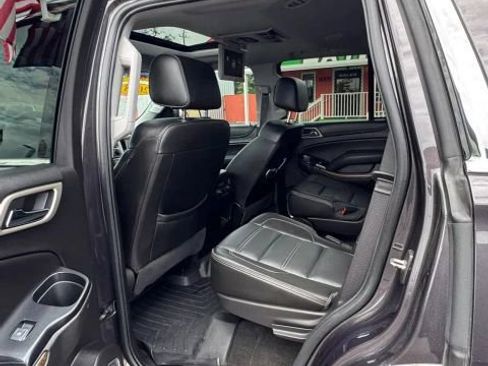 Used 2018 GMC Yukon Denali w/ Open Road Package RWD image 9