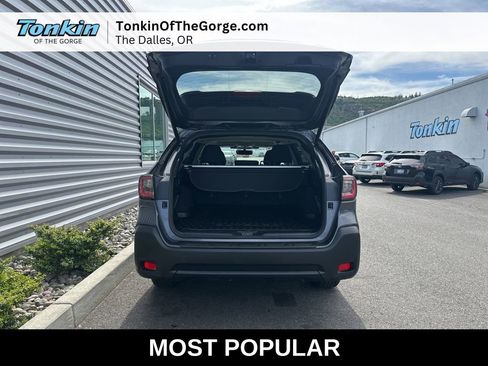 Used 2025 Subaru Outback Premium w/ Popular Package #1A AWD/4WD image 4