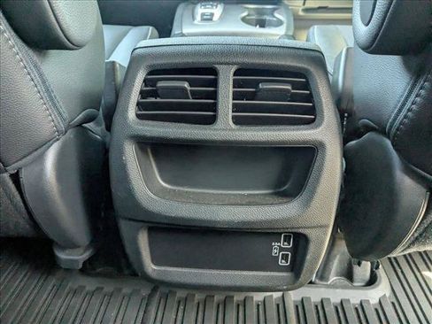 Used 2023 Honda Passport EX-L image 16