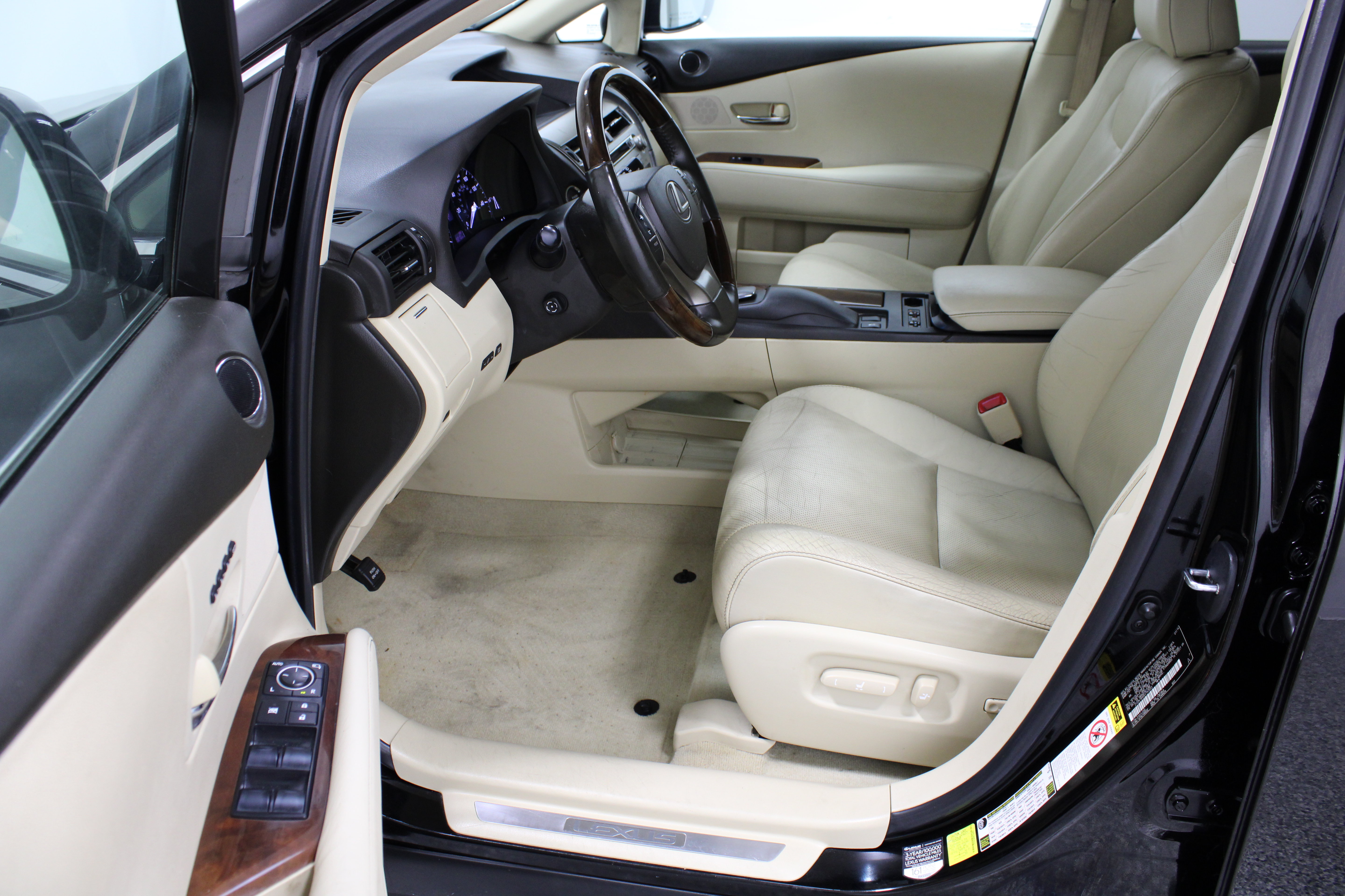 Used 2014 Lexus RX 350 FWD w/ Navigation Package image 14