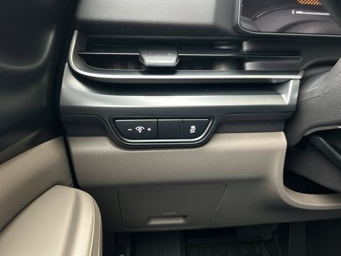 New 2026 Kia Carnival LXS image 26