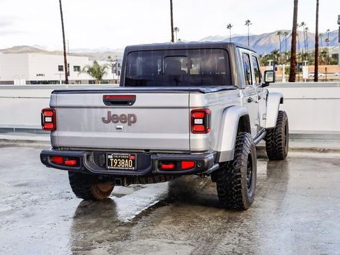 Used 2020 Jeep Gladiator Rubicon image 9