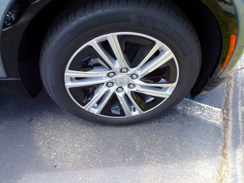 Used 2024 Cadillac Lyriq Tech w/ Driver Assist Package AWD/4WD image 4