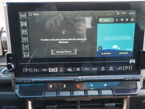 Used 2024 GMC Hummer EV 3X w/ LPO, Illumination Package AWD/4WD image 43