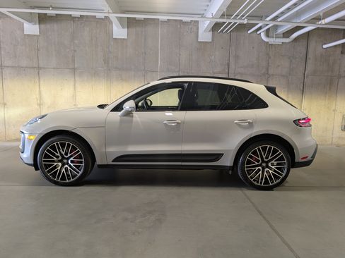 Certified 2026 Porsche Macan S AWD/4WD image 2