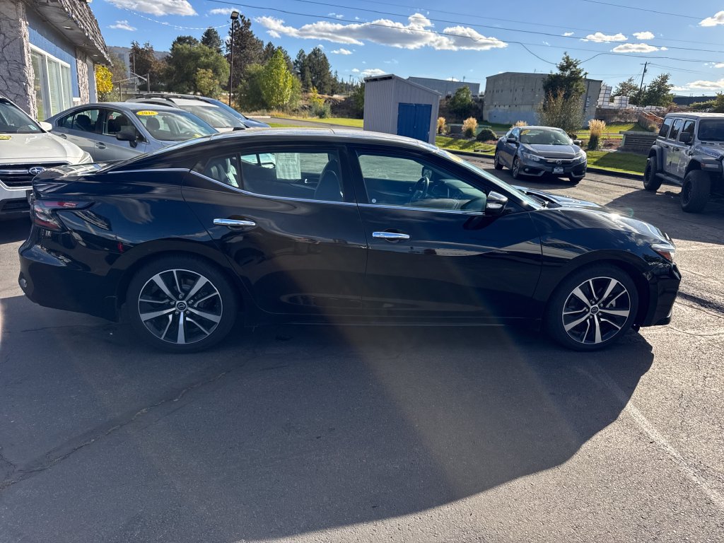 Used 2023 Nissan Maxima SL FWD image 5