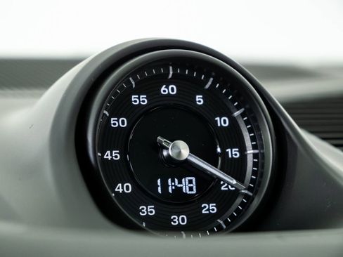 New 2026 Porsche Cayenne AWD/4WD image 17