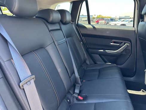 Used 2025 MAZDA CX-50 AWD 2.5 S w/ Premium Plus Pkg image 16
