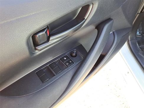 Used 2024 Toyota Corolla LE image 20