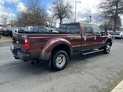 Used 2016 Ford F350 King Ranch w/ King Ranch w/Chrome Package image 4