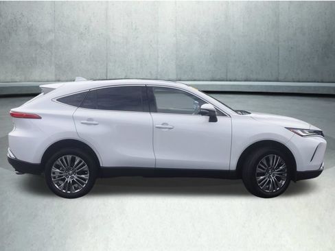 Used 2023 Toyota Venza Limited AWD/4WD image 30