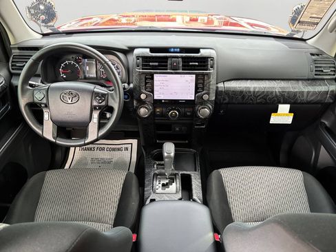 Used 2024 Toyota 4Runner SR5 RWD image 17